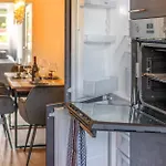 Sweethome - Dah02 - Luxus Pur Apartment, Kueche, Tv
