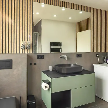 Sweethome - Dah02 - Luxus Pur Apartment, Kueche, Tv