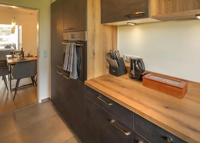 Sweethome - Dah02 - Luxus Pur Apartment, Kueche, Tv アパート ダッハウ